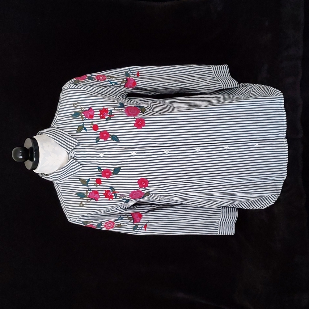 Allison Joy Striped Button Up Embroidered Blouse - Size Medium - Great Condition